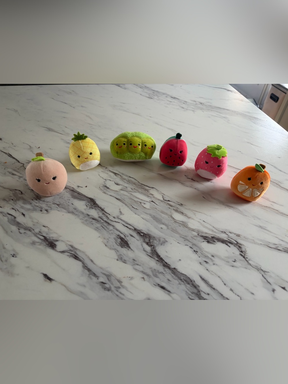 Squishmallow - 6 Piece Plush Fruit Set